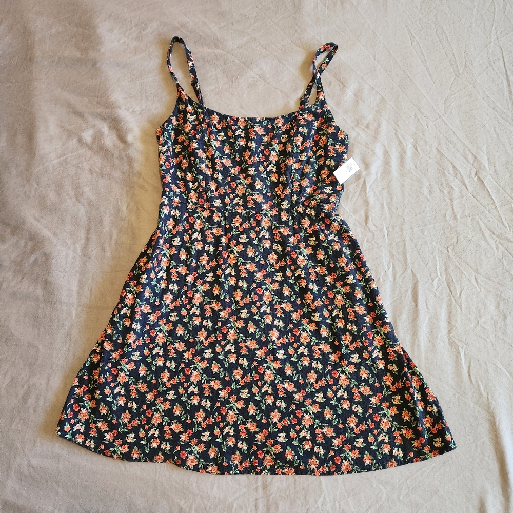 Old Navy Fit & Flare Linen-Blend Dress – Red Floral – Size M